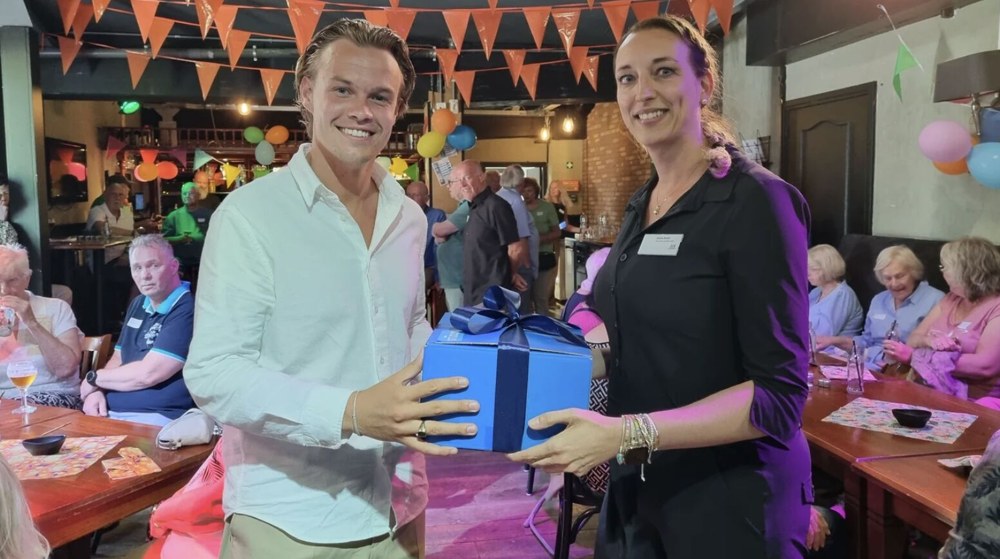 Samen de academie vieren tijdens een ontmoeting